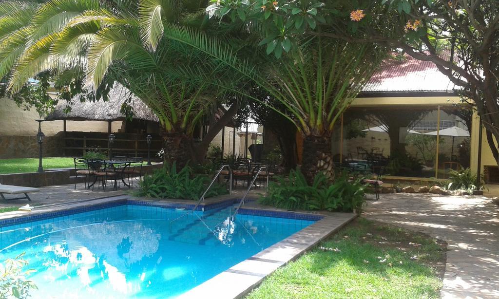 ווינדהוק Hotel Pension Steiner מראה חיצוני תמונה