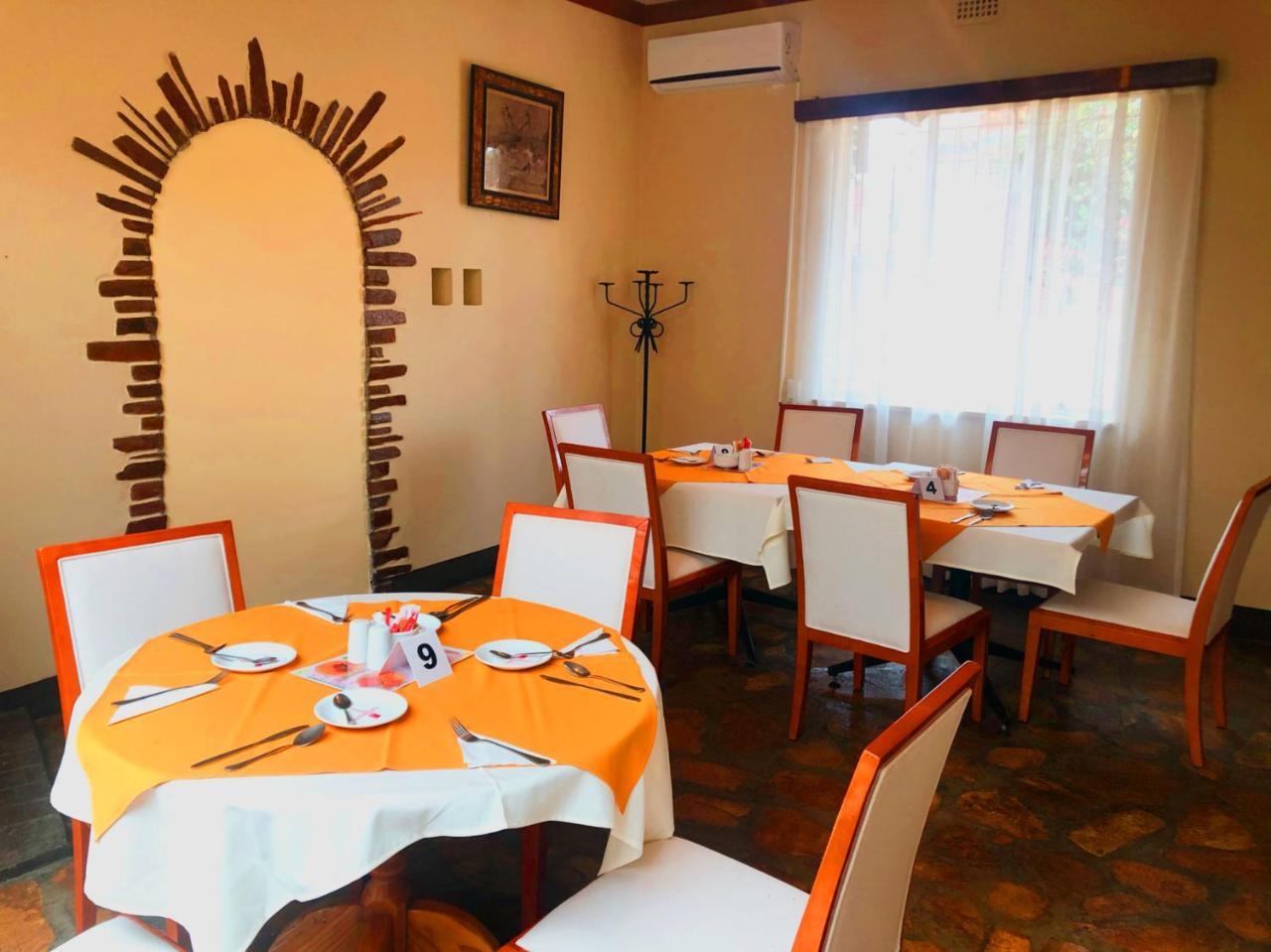 ווינדהוק Hotel Pension Steiner מראה חיצוני תמונה